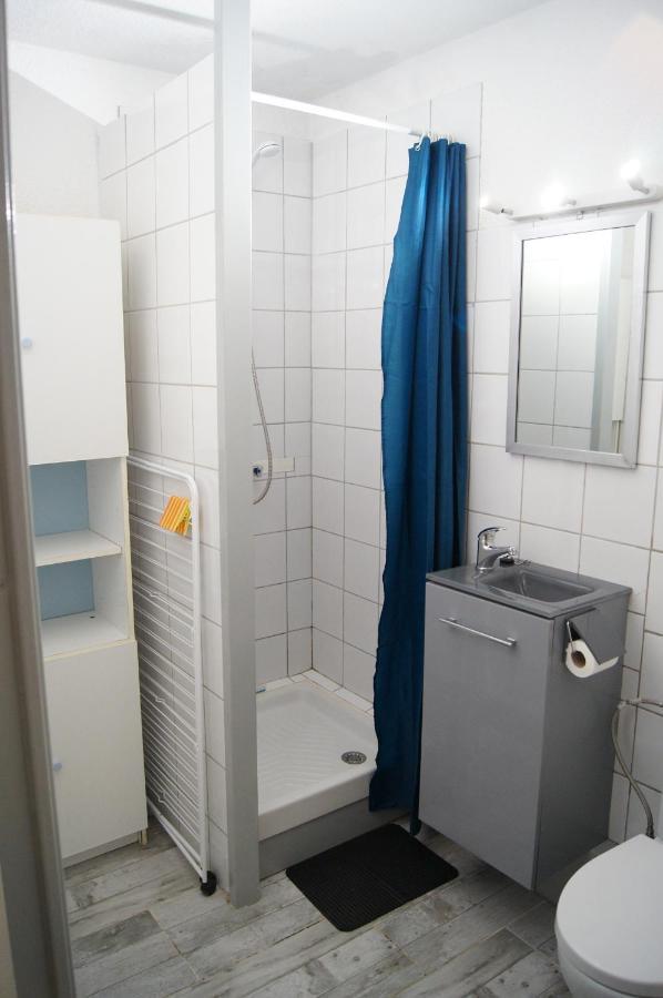 Lara 2 - T2 Balcon Piscine Lit Double & Clic-Clac Parking Pres Du Centre-Port Et Ile Loisirs Agde Exterior photo